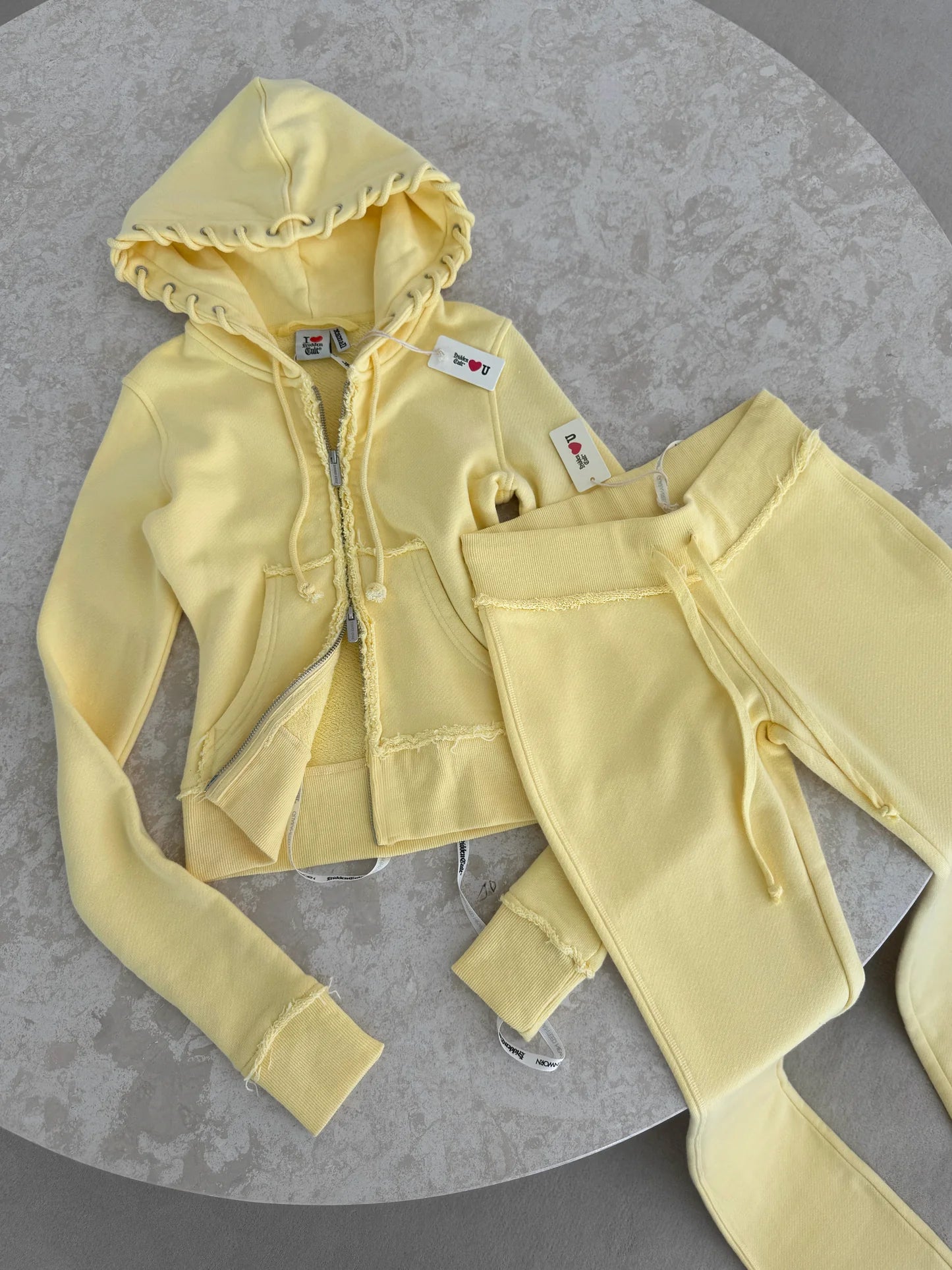 Inca Yellow Set